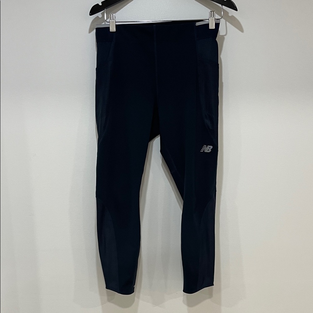Women’s New Balance Running Club leggings medium